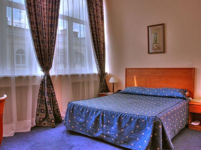 דנייפרופטרובסק Grand Hotel Ukraine מראה חיצוני תמונה