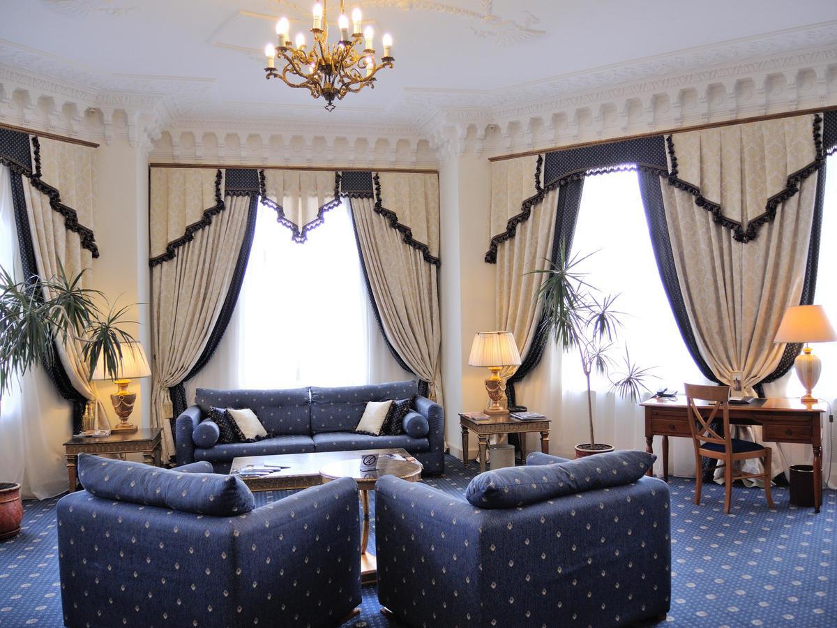 דנייפרופטרובסק Grand Hotel Ukraine מראה חיצוני תמונה